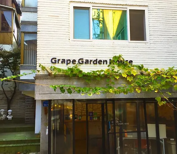 Grape Garden House 2*